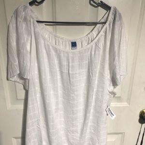 NEW! Old Navy Plus Size Lightweight Top